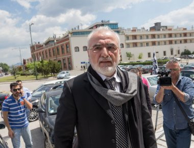 Κίνηση-ματ από Ι. Σαββίδη: Αγόρασε το συγκρότημα Μπόμπολα - Θα ελέγχει «Έθνος» και «Ημερήσια»